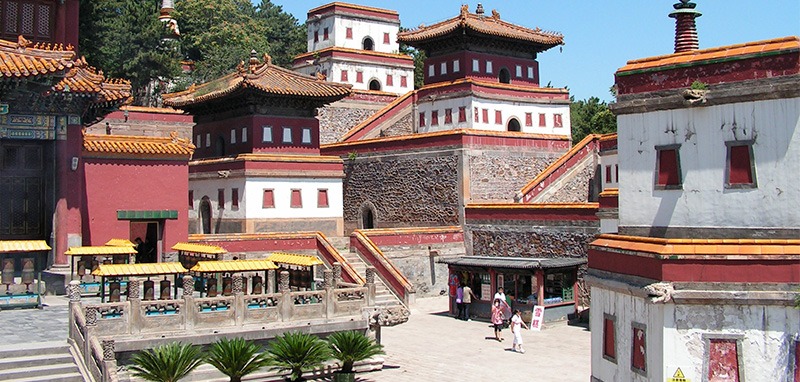 /wp-content/uploads/2025/05/Program-details-Chengde-Qinhuangdao-The-Emperors-Retreat-Photo-1.jpg