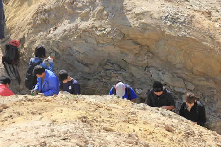 STEAM school trips to Gansu, China
